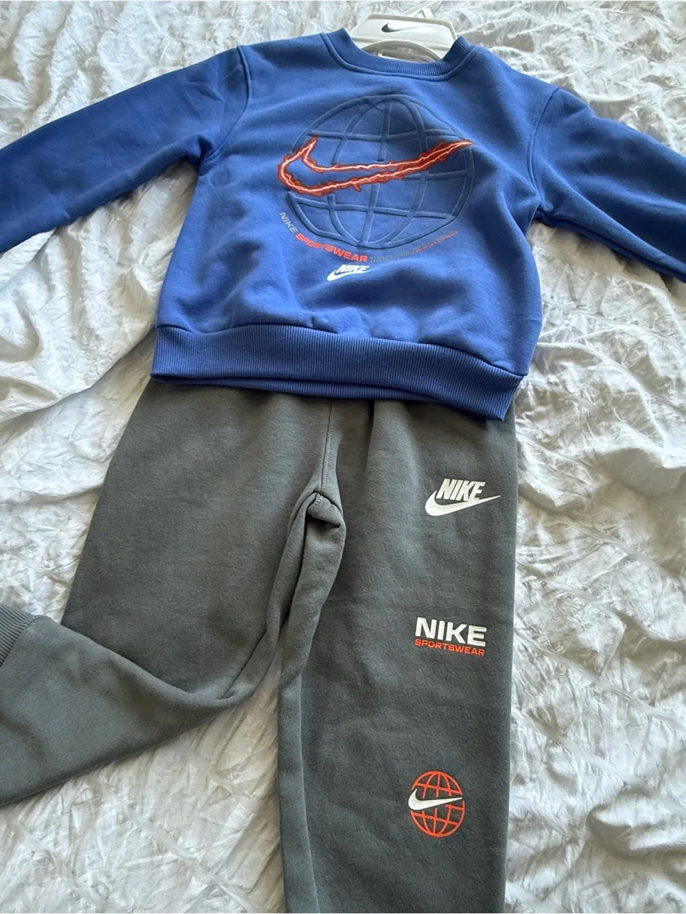 Nike Blue Sweatshirt and Gray Jogger Matching Set